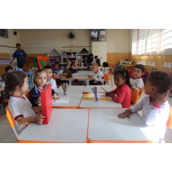 Processo seletivo para auxiliar de Educação Infantil está aberto até o dia 22/04 em Campo Largo